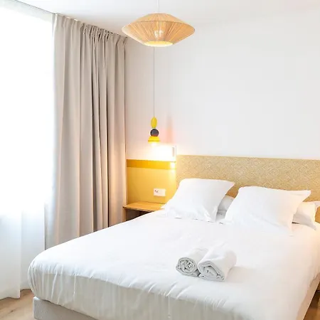 Kemaris Aparthotel *