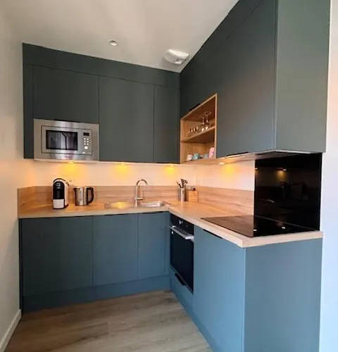 Kemaris Lägenhetshotell 3*