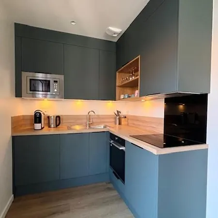 Kemaris Aparthotel 3*