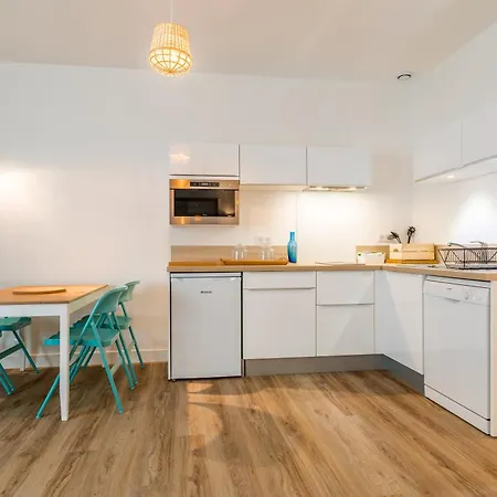 Kemaris 比亚里茨