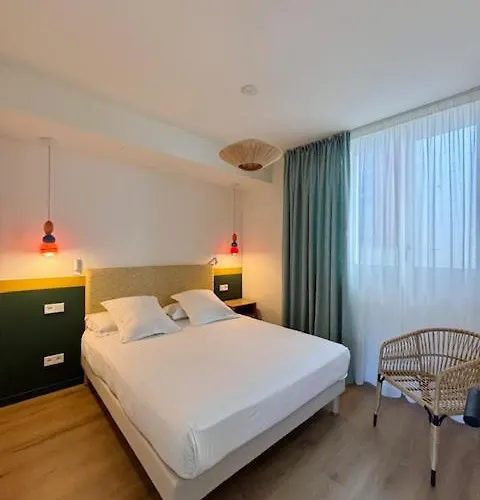 Kemaris 比亚里茨